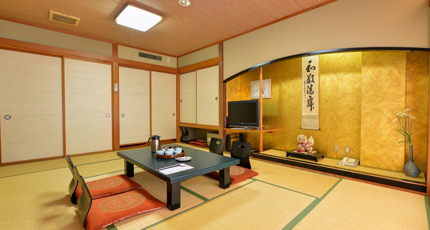 *客室/美しい那須連山と那珂川の四季を遠くから望む—清潔感あふれる和室
