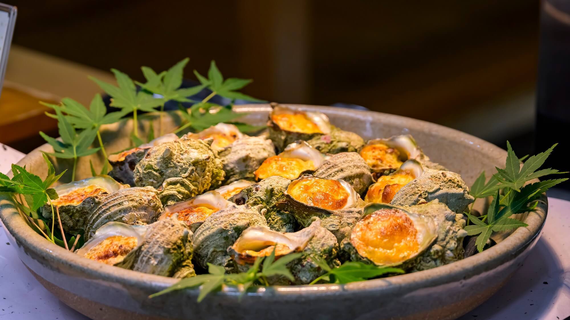 【夕食ビュッフェ】夏といえば新鮮なサザエ！新潟県の水質の良い岩場でとれた身のしまったサザエです。