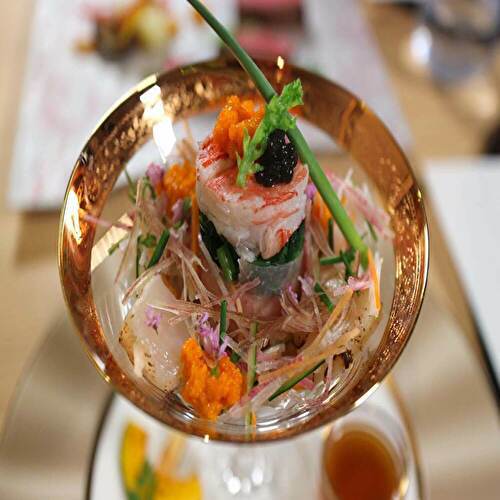 GENJI香ご夕食人気の一品「蟹と帆立のサラダ」