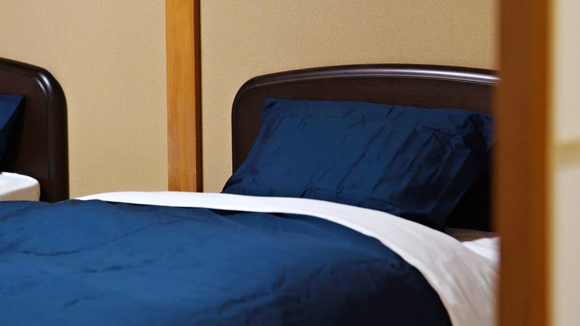 【和ベッドルーム14畳】積善館／鬼怒川側※一例