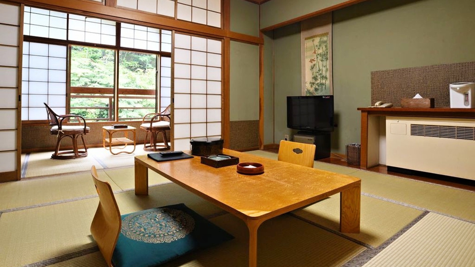 【和室10畳以上】本館またはあすなろ館※本館の一例