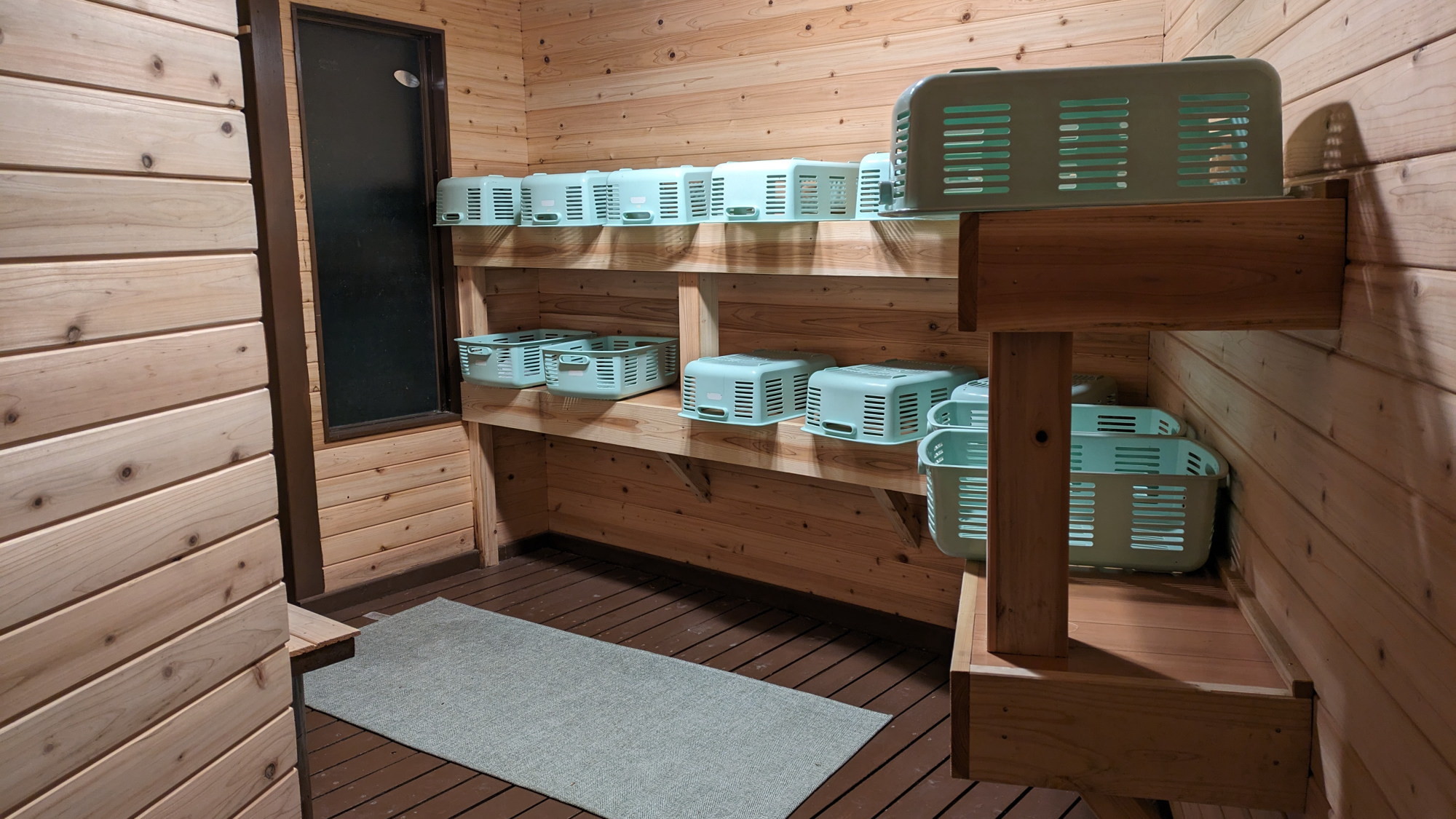 【露天風呂】第三露天風呂の更衣室（男性）