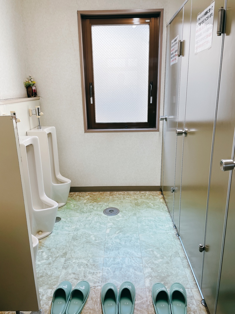 1階トイレ男女共用