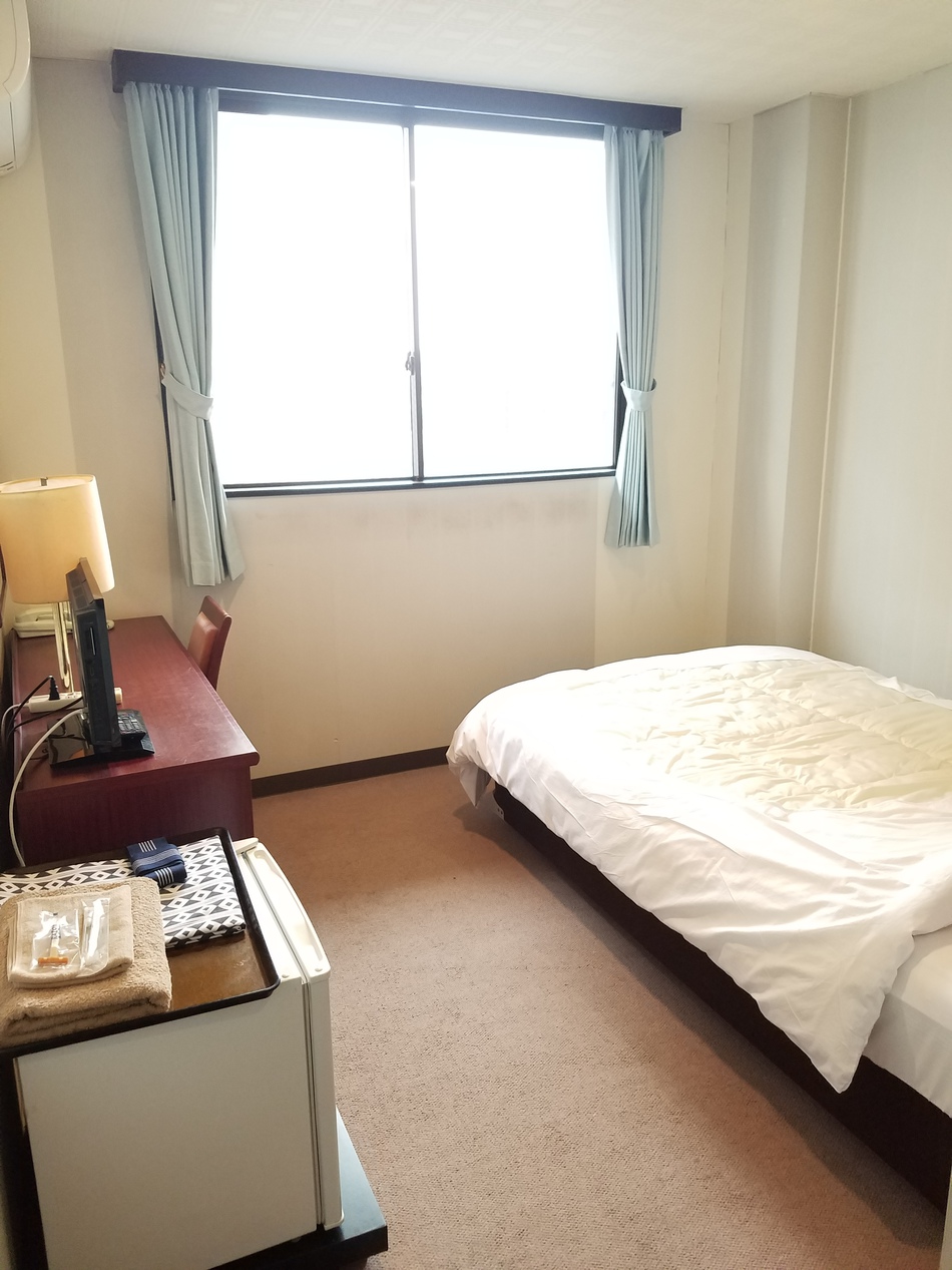セミダブル部屋