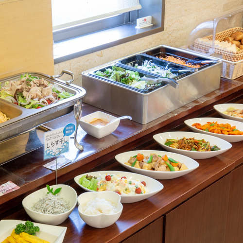 無料朝食バイキングご利用時間/6:30〜9:30