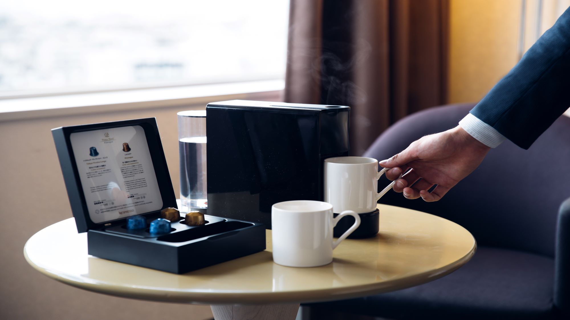 24㎡・27㎡のお部屋に、コーヒーメーカー（NESPRESSO）がございます。