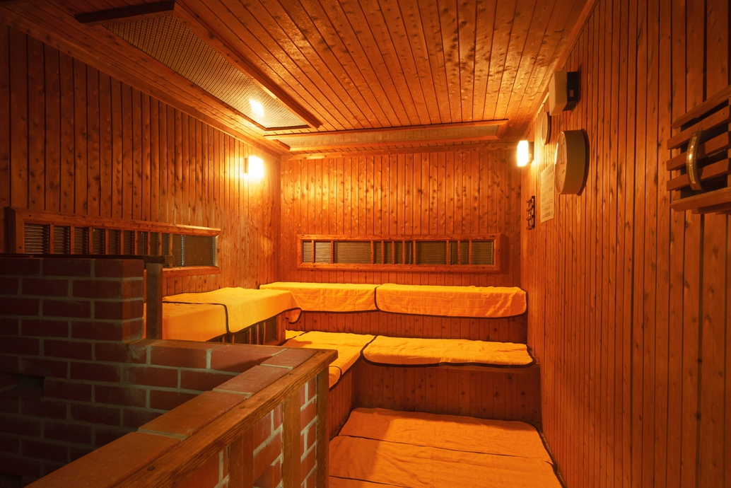 【フィンランド式ドライサウナ】高温サウナ