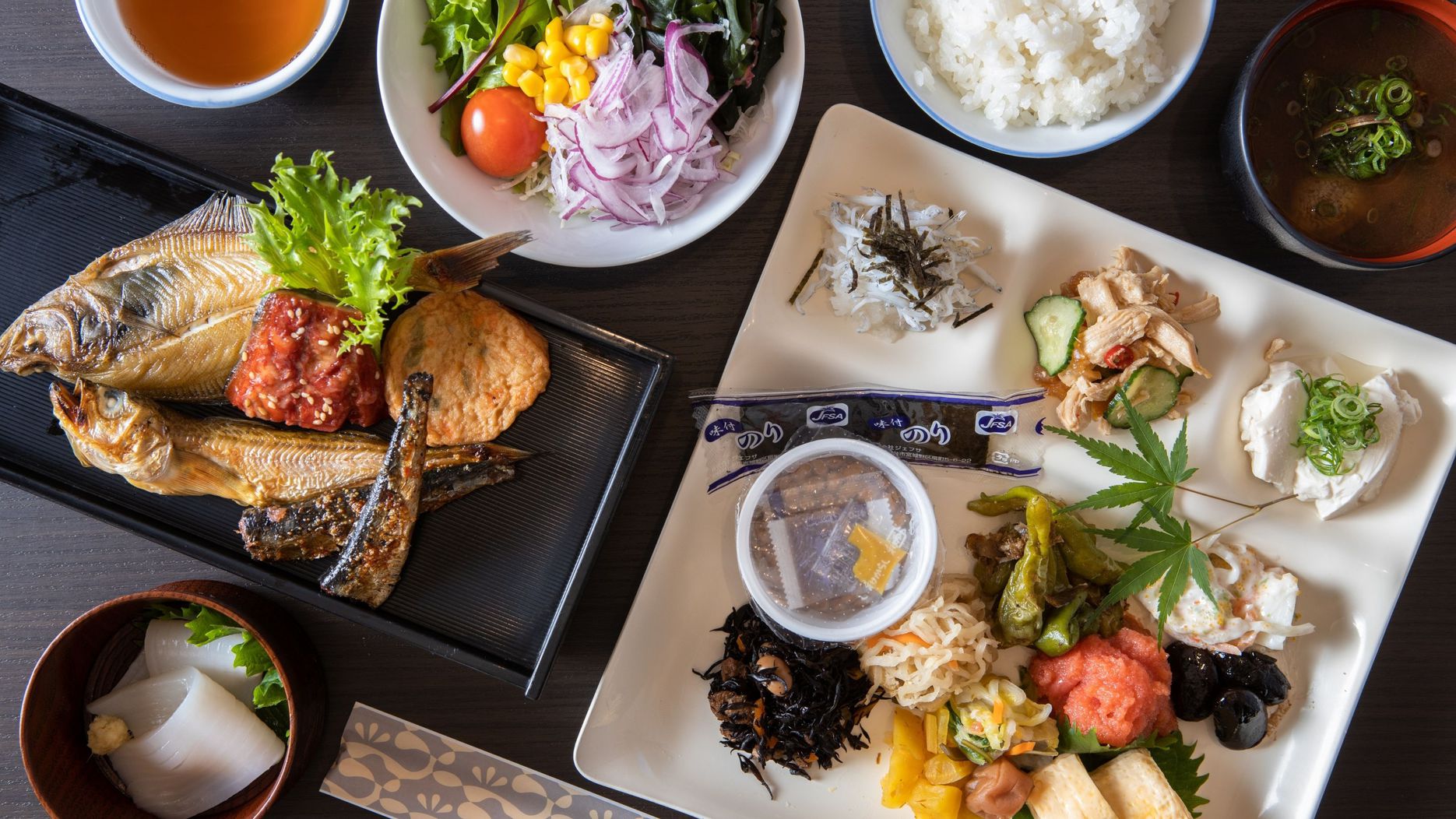 朝食：和食一例