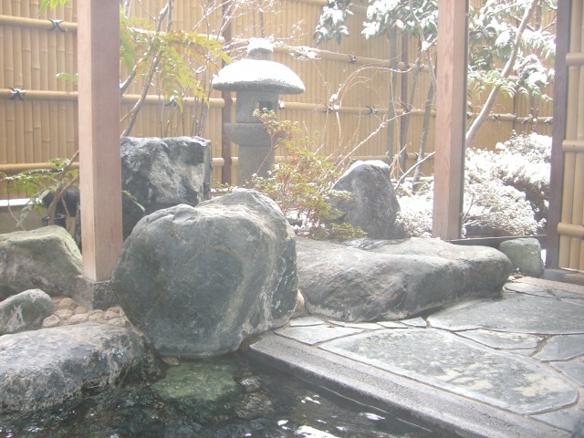 露天風呂冬