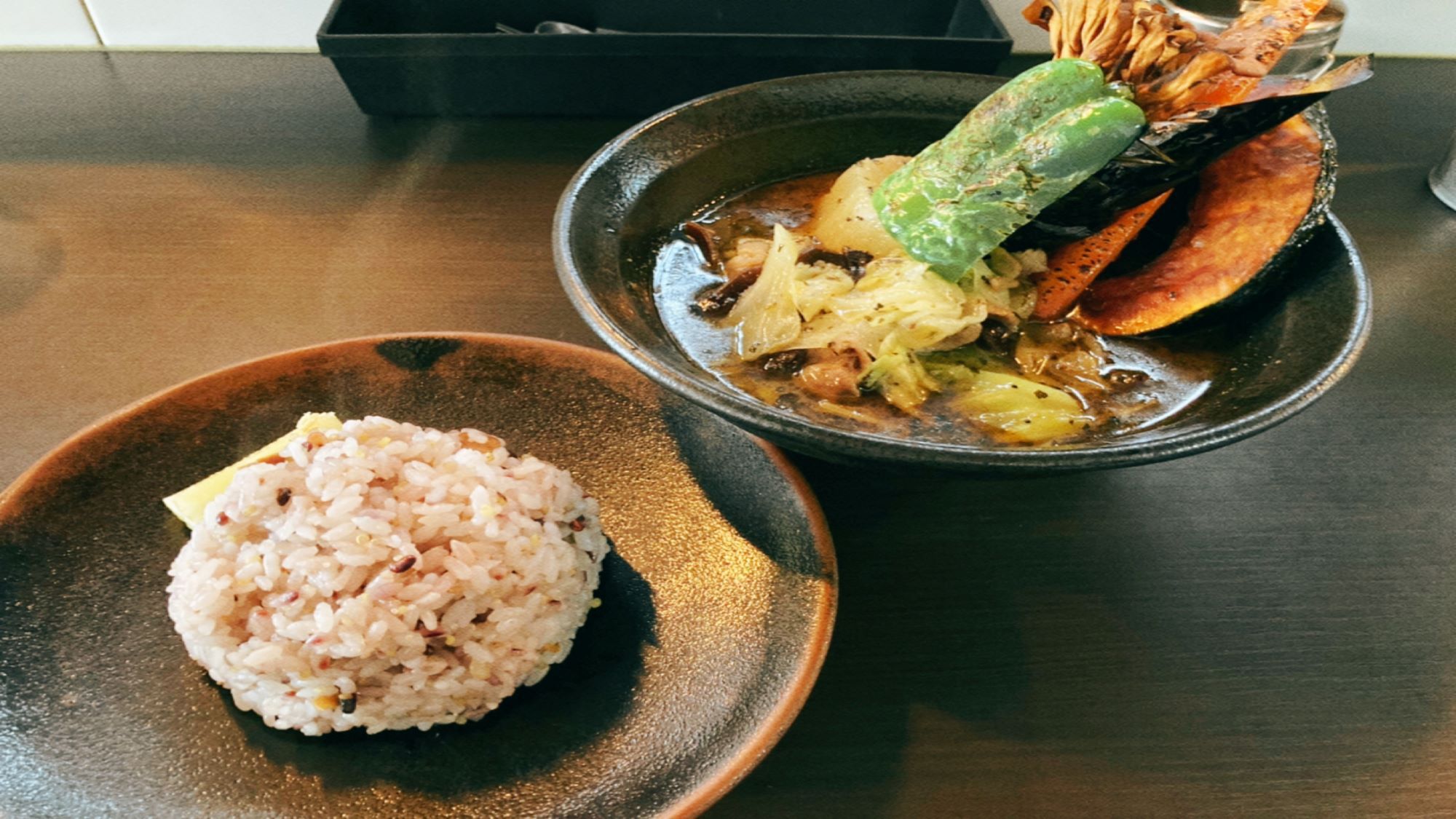 スープカレーの「ISHIBA」外観