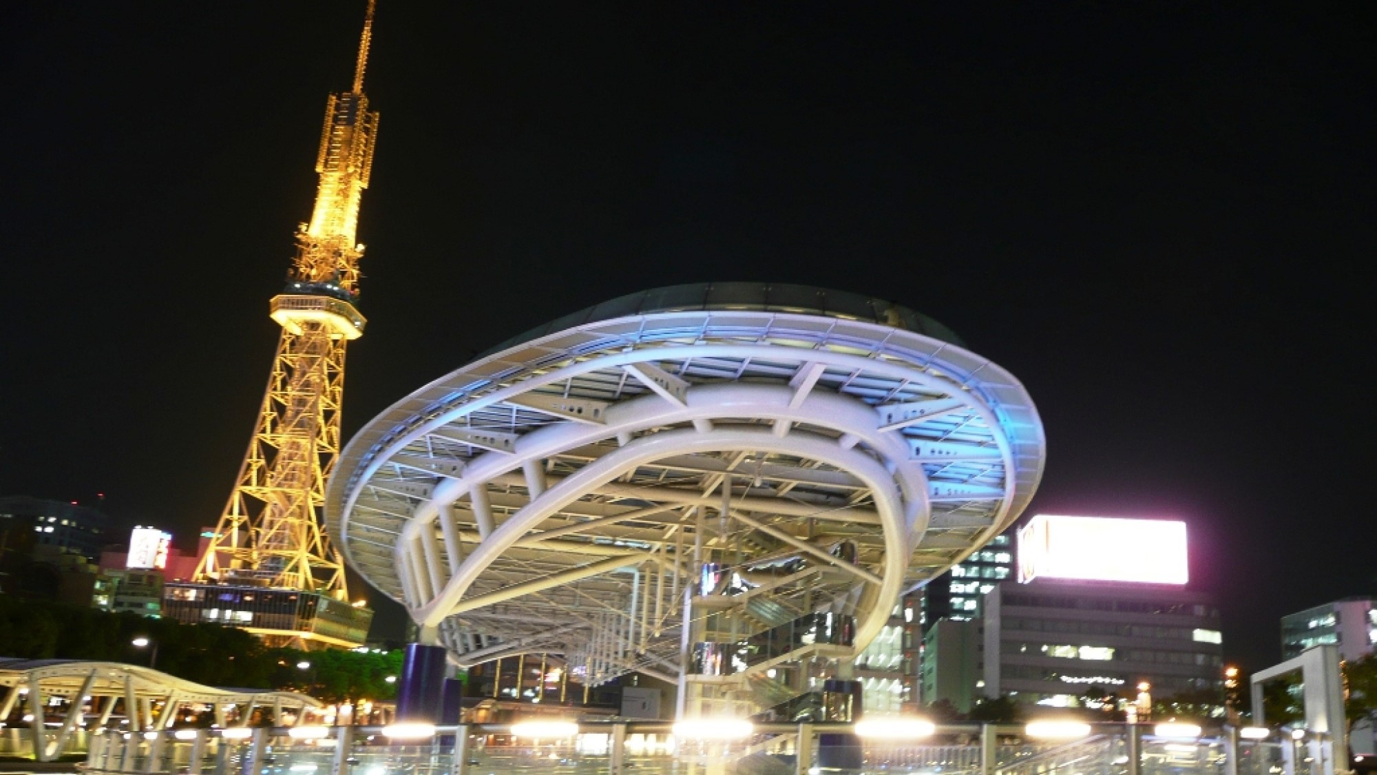 オアシス21夜景