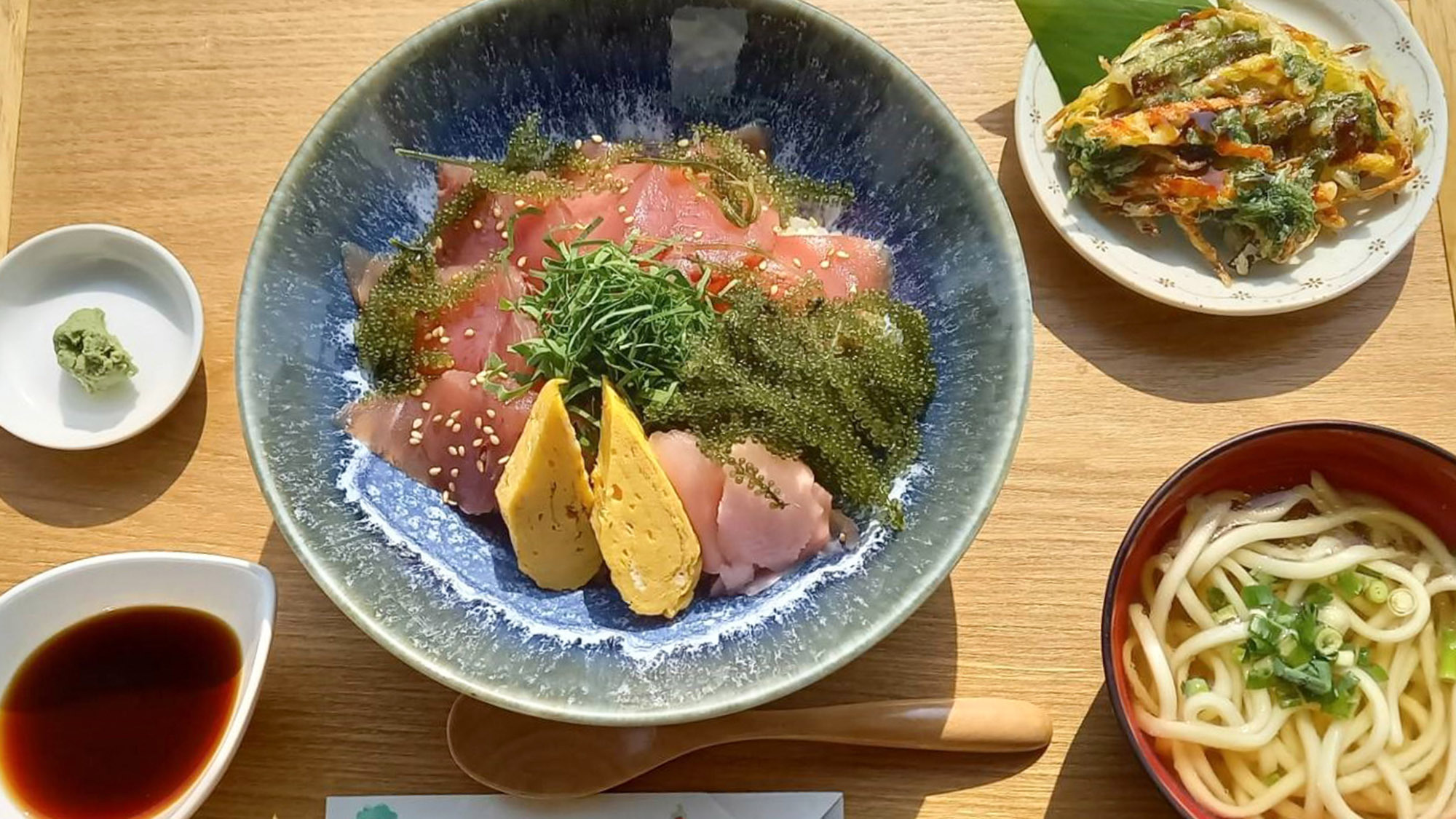 ・【お食事一例】地元の食材をふんだんに取り入れたお料理は口コミでも好評です