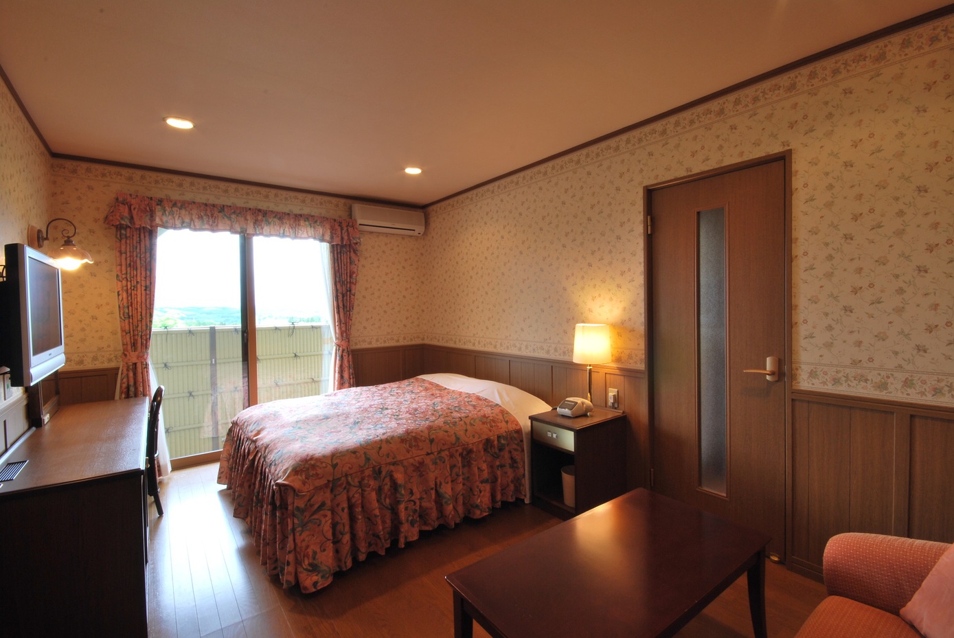 Healing Inn White Pension Ideally located in the Inawashiro area, Healing Inn White Pension promises a relaxing and wonderful visit. The property has everything you need for a comfortable stay. Free Wi-Fi in all rooms are just