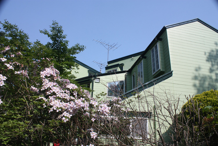 春のペンション