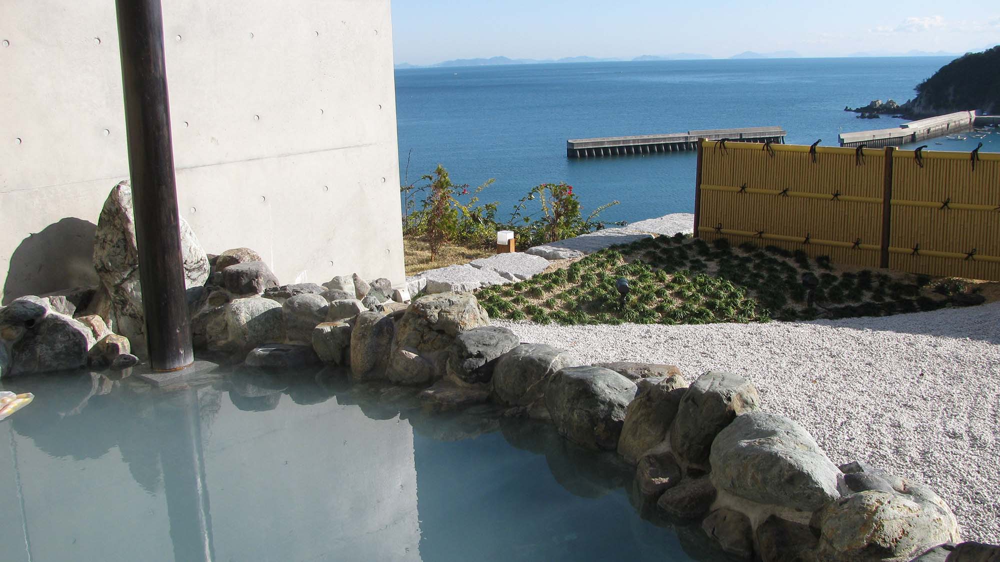 ・【満天の湯】刻々と移り変わる海景色を眺めながらの湯浴みをお楽しみください