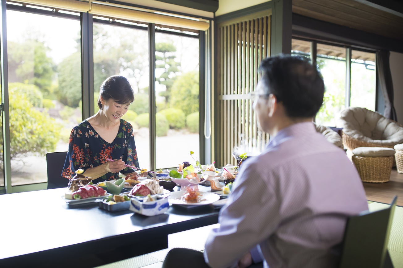 桐の間お食事（部屋食）