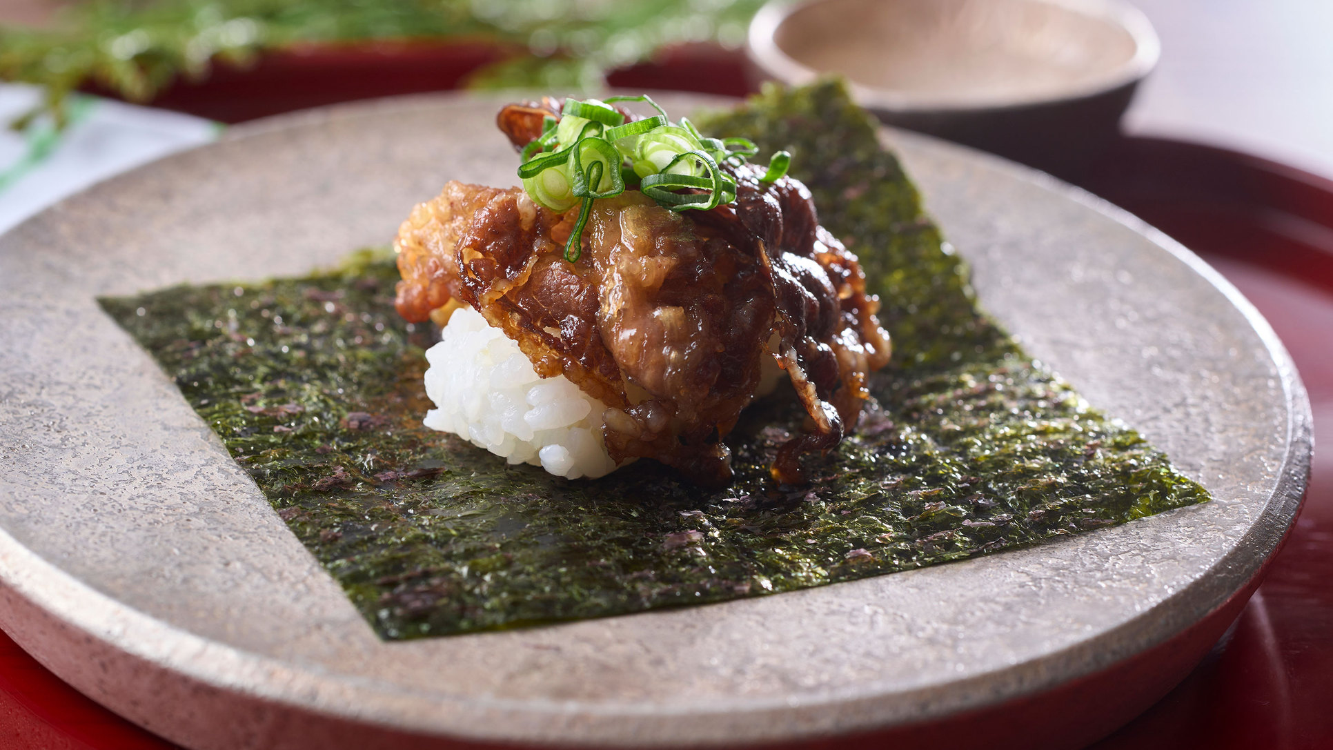但馬牛鉄板すき焼き手巻き寿司（おすすめご当地グルメ）※イメージ