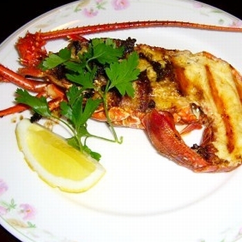 This photo about Auberge de Refrain shared on HyHotel.com