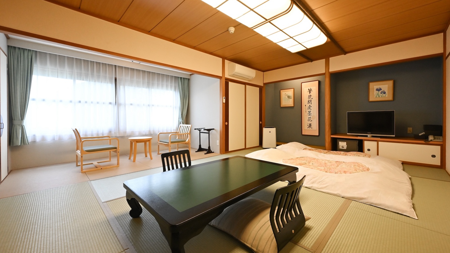 こだまの間（和室）美松館スタンダード。10畳〜12畳の和室タイプです。