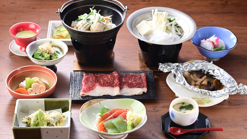 上質な脂と赤身から生まれるやわらかな食感と旨みが特徴である「上州牛」のしゃぶしゃぶ