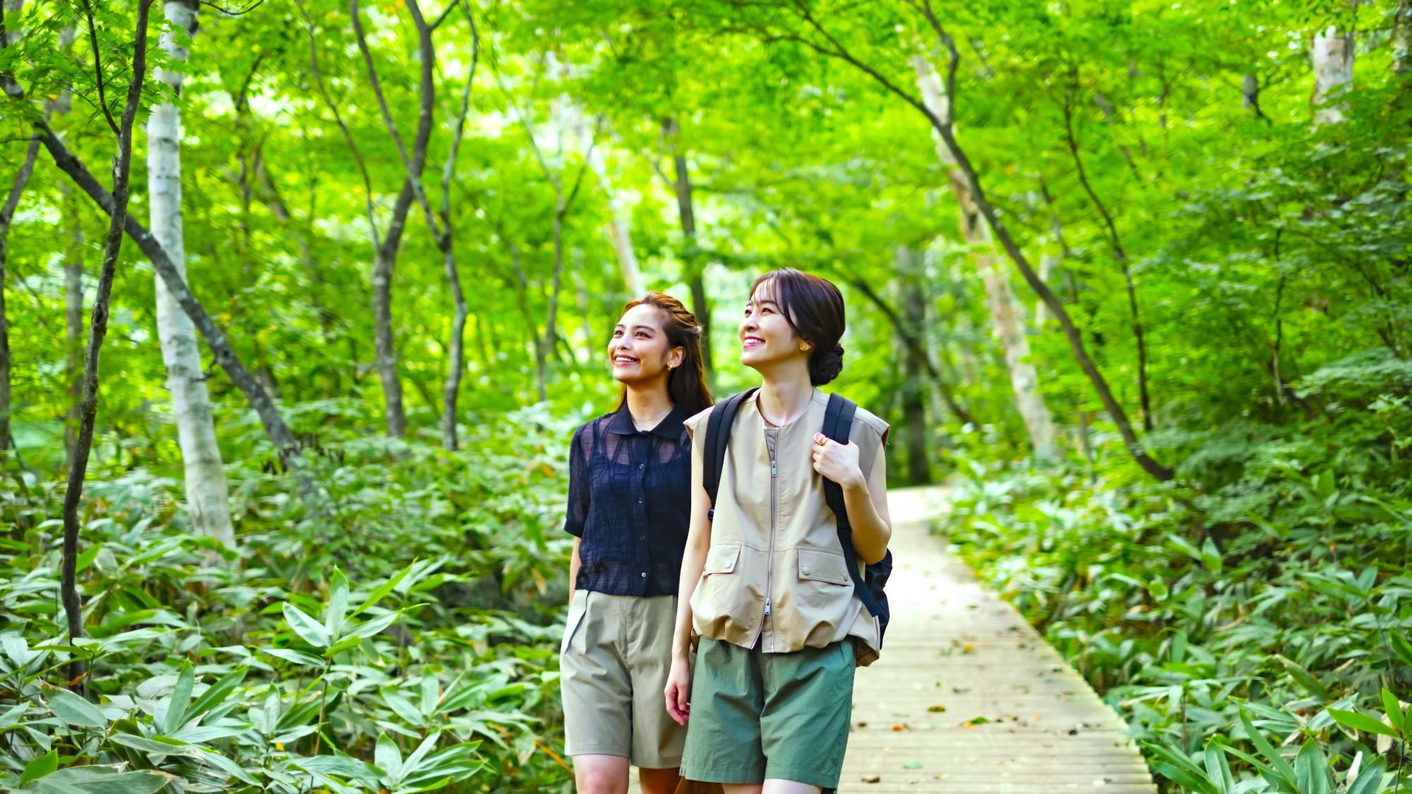 【9:00】森のささやきと風を感じて。心洗われる特別な散歩道へ。①