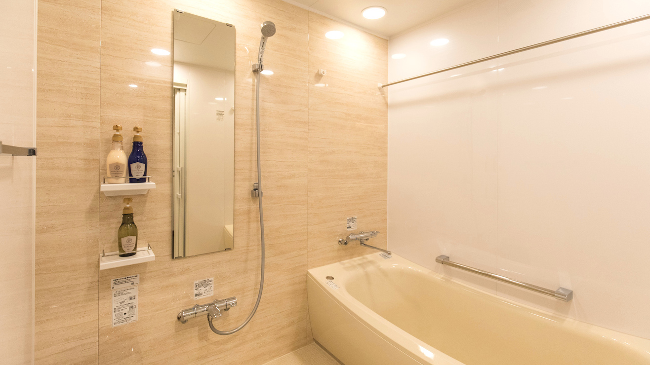 【6階オーシャンビュー特別和洋室】浴室・玄関・トイレも空間を広く使ったゆったりスペース