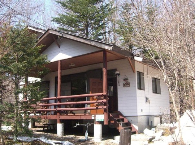 4〜5名用別荘③