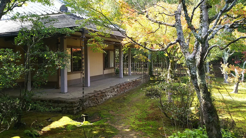*【施設周辺】秋の越前陶芸村