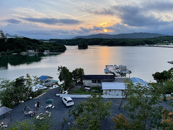 2022年新設！ホテル裏のサイトから広がる英虞湾の夕日は「日本の夕陽百選」にも選出されるほどの絶景