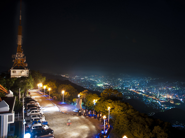 長崎夜景が美しい稲佐山展望台