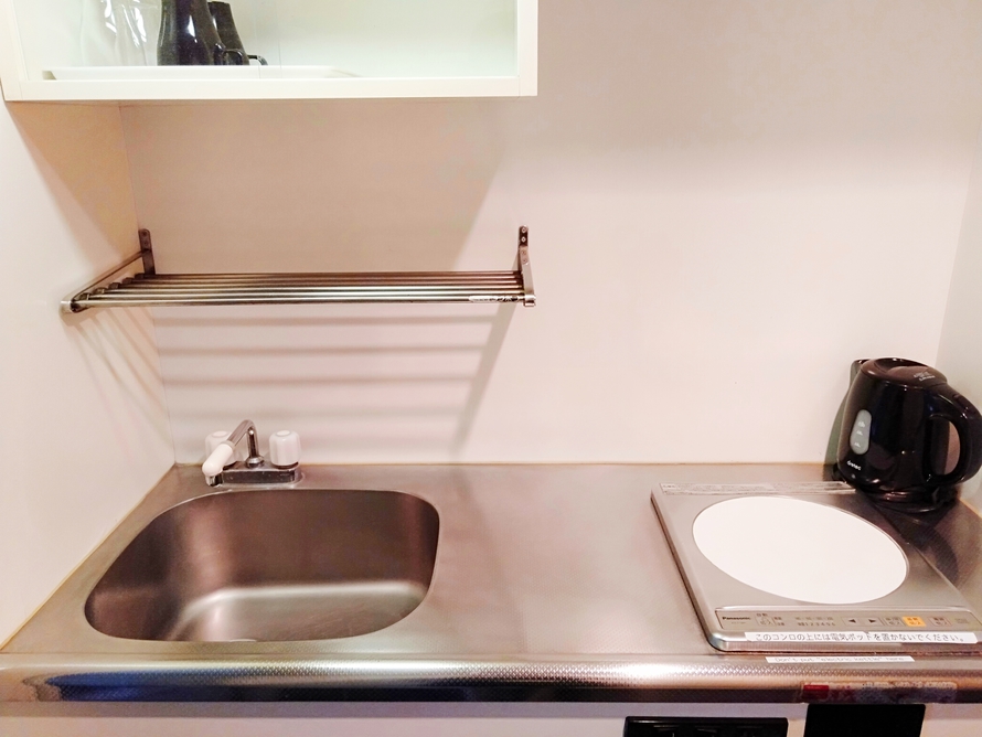 一部の客室にミニキッチンをご用意。無料レンタルの調理器具などもございます♪