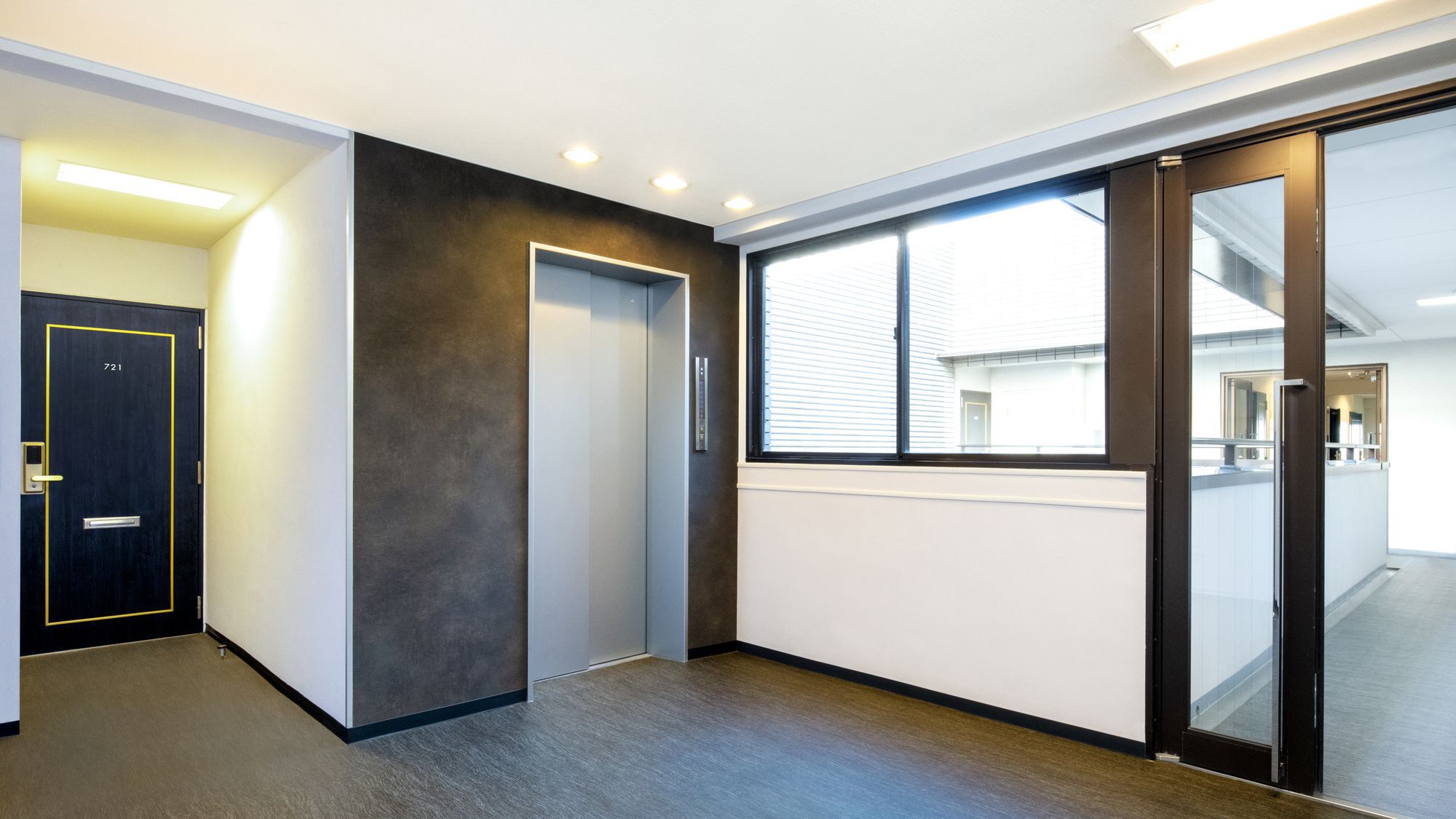 エレベーターホール