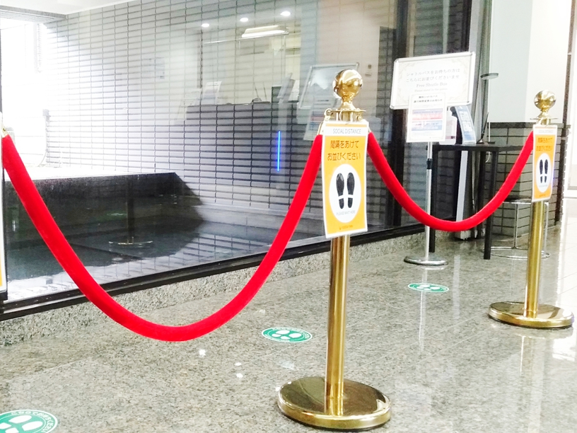 シャトルバス待合【先着順】