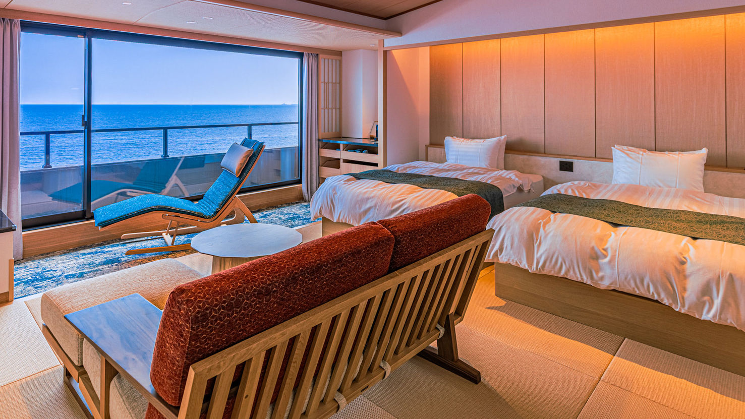 和モダン和洋室『瑠璃波』（40.2平米）【禁煙室】