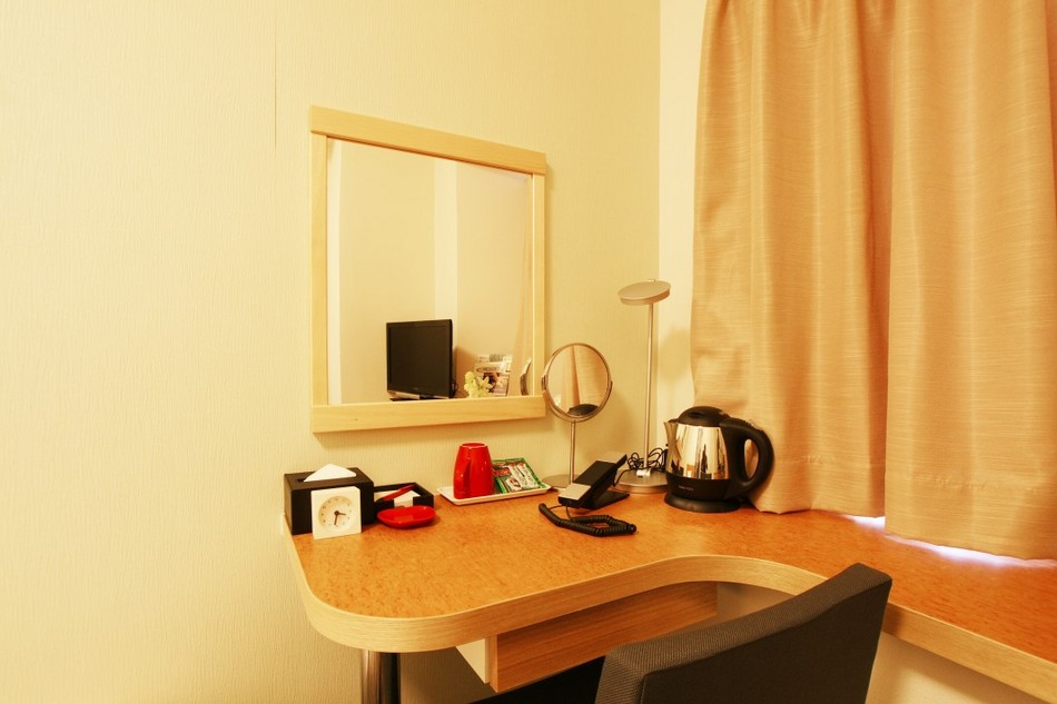 ライティングテーブル（女性専用フロア）