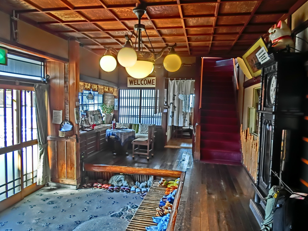 玄関２