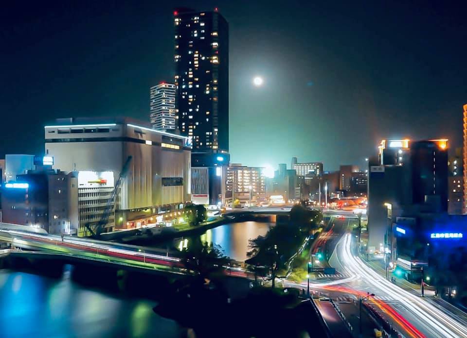 2025年ホテルリバーサイドルームからの夜景