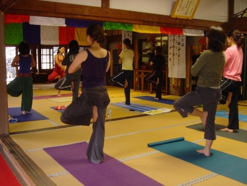 寺ヨガ