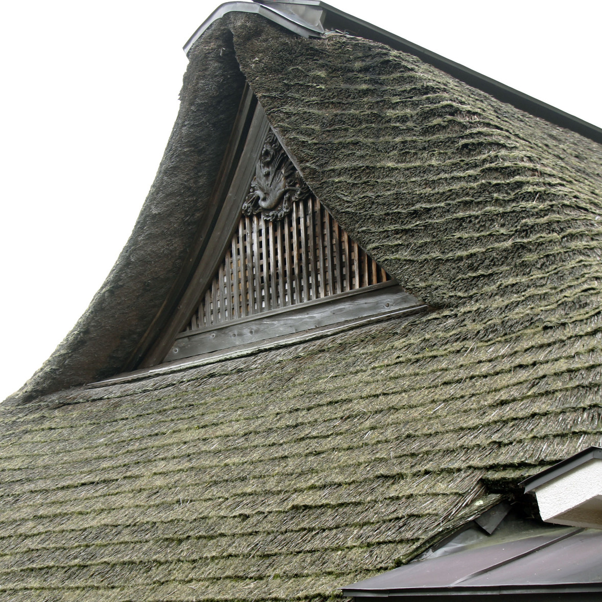 茅葺きの屋根