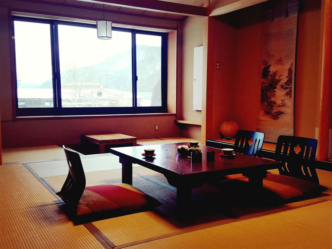 Shinshu Kaida Kogen Nishino Onsen Yamaka no Yu Ideally located in the Kiso area, Shinshu Kaida Kogen Nishino Onsen Yamaka no Yu promises a relaxing and wonderful visit. Offering a variety of facilities and services, the property provides all you n