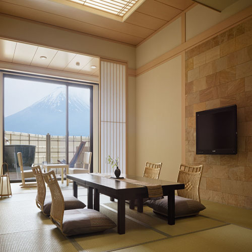 客室本間一例【温泉露天風呂付客室】富士山を望む和室１２畳