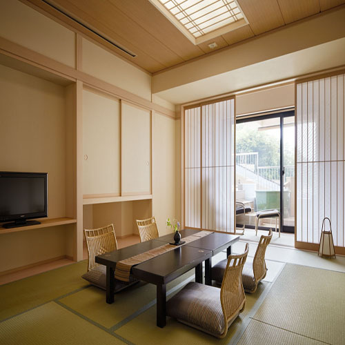 客室本間一例【温泉露天風呂付客室】富士山を望む和室１２畳