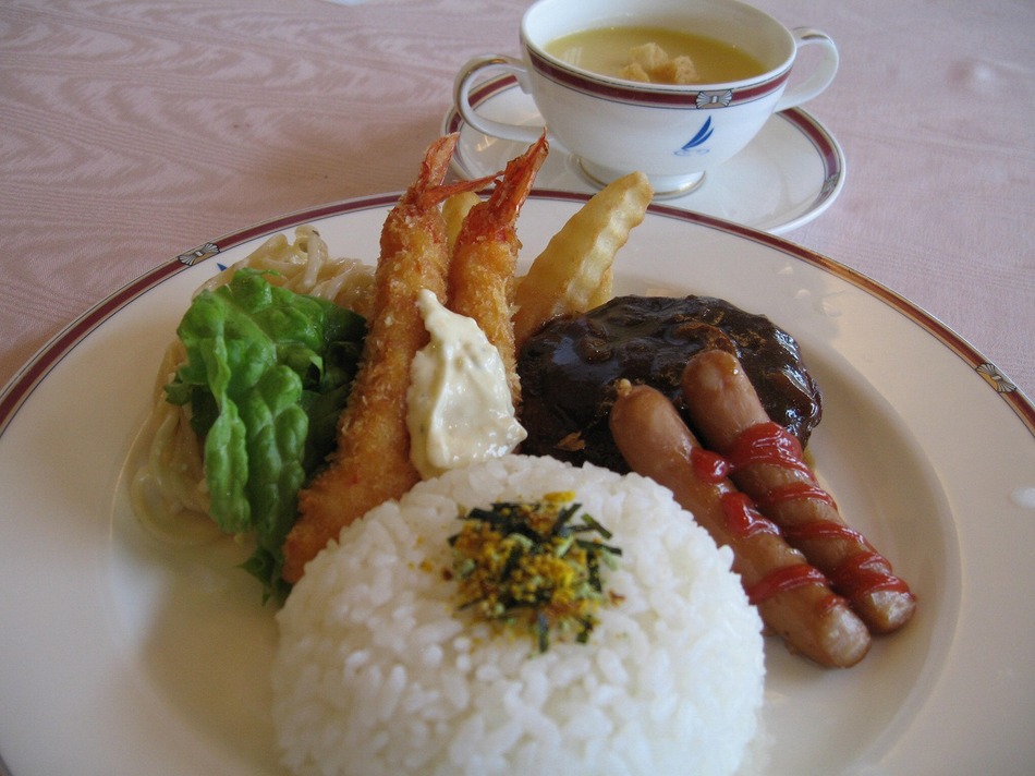 キッズプレート(幼児用食事1100円当日オーダーＯＫ)