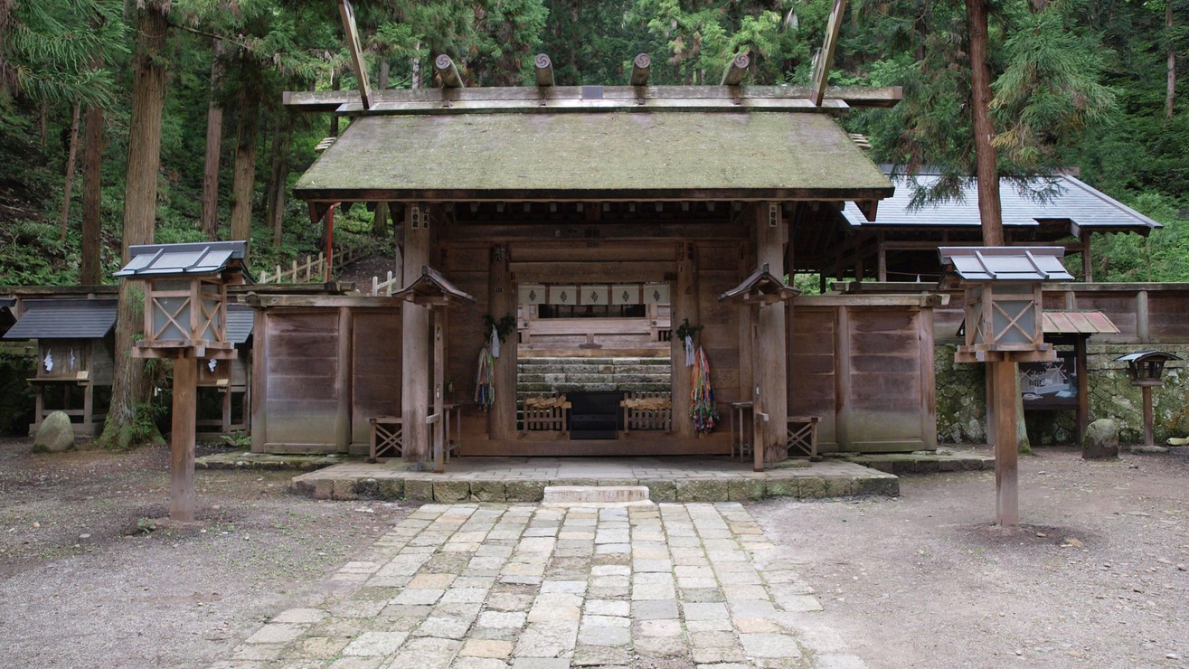 周辺観光地「仁科神明宮」