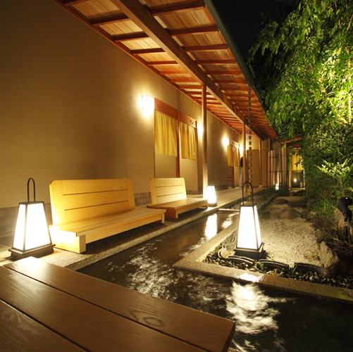 足湯〜ライトアップ〜