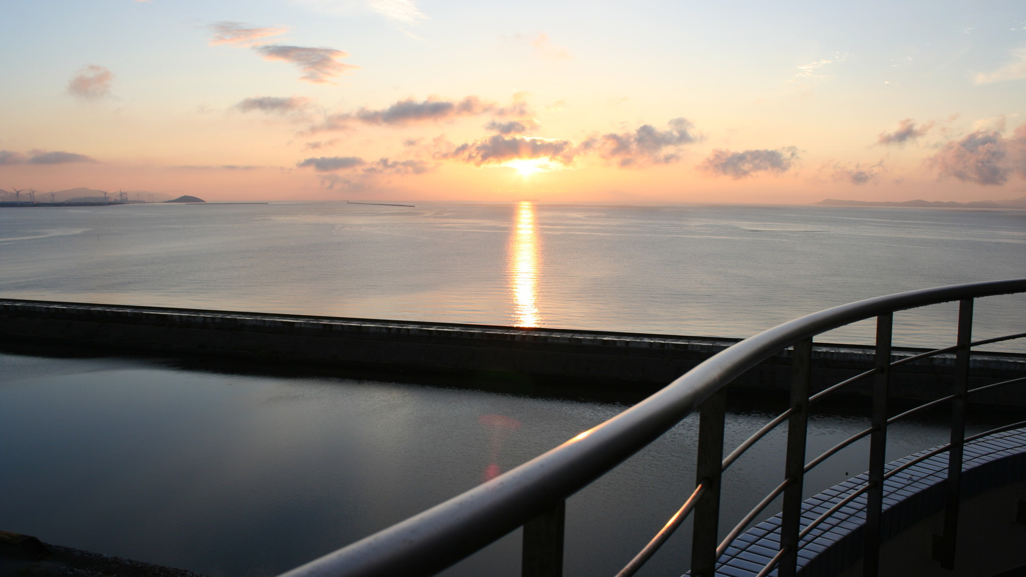 客室からの夕日