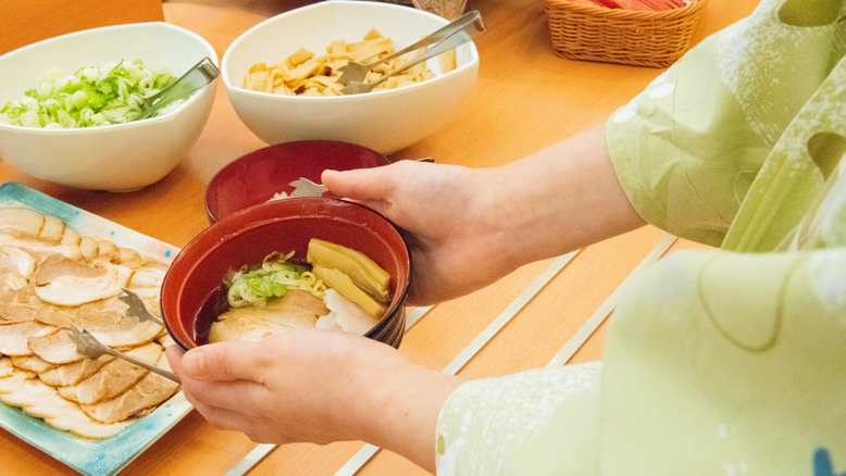 夕食バイキング／〆におすすめ！ラーメン