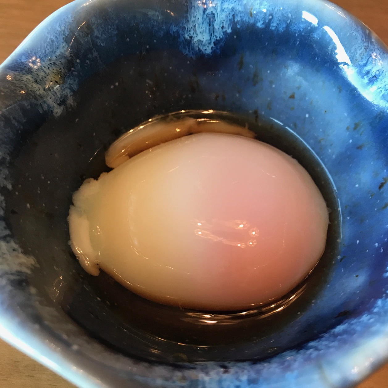朝食の一例です。温泉卵