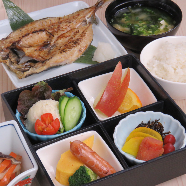 朝食（和定食）