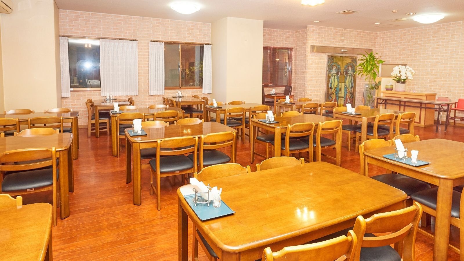 朝食会場